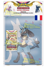 Charger l'image dans la galerie, Découvrez le nouveau cahier range cartes portfolio Pokemon Astres Radieux au format a4 de 9 cases recto verso à l effigie de l emblématique Pokemon Lucario et permettant de ranger, classer et protéger 180 cartes accompagné d un booster de l extension astres radieux contenant 10 cartes supplémentaires