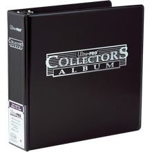 Charger l'image dans la galerie, Classeur collector noir avec des anneaux de 7.4 cm de diamètre de marque Ultr Pro de format A4 avec des rabats rembourrés de mousse et pouvant recevoir environ 200 feuilles de rangement 9 cases soit un total de 3600 cartes Pokemon