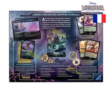 Charger l&#39;image dans la galerie, Avec une puissance sans précédent, un Glimmer d&#39;Ursula a déchaîné sa colère sur le royaume de Lorcana. C&#39;est à vous et vos compagnons Illumineuses et Illumineurs de vous unir, en utilisant vos decks Disney Lorcana TCG pour vaincre la sorcière des mers une fois pour toutes !&nbsp;
