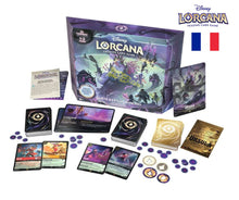Charger l&#39;image dans la galerie, Avec une puissance sans précédent, un Glimmer d&#39;Ursula a déchaîné sa colère sur le royaume de Lorcana. C&#39;est à vous et vos compagnons Illumineuses et Illumineurs de vous unir, en utilisant vos decks Disney Lorcana TCG pour vaincre la sorcière des mers une fois pour toutes !&nbsp;
