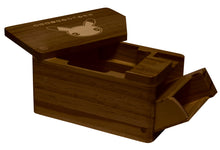 Charger l&#39;image dans la galerie, Deck box de marque Ultra Pro en bois gravée au laser pour les collectionneurs
